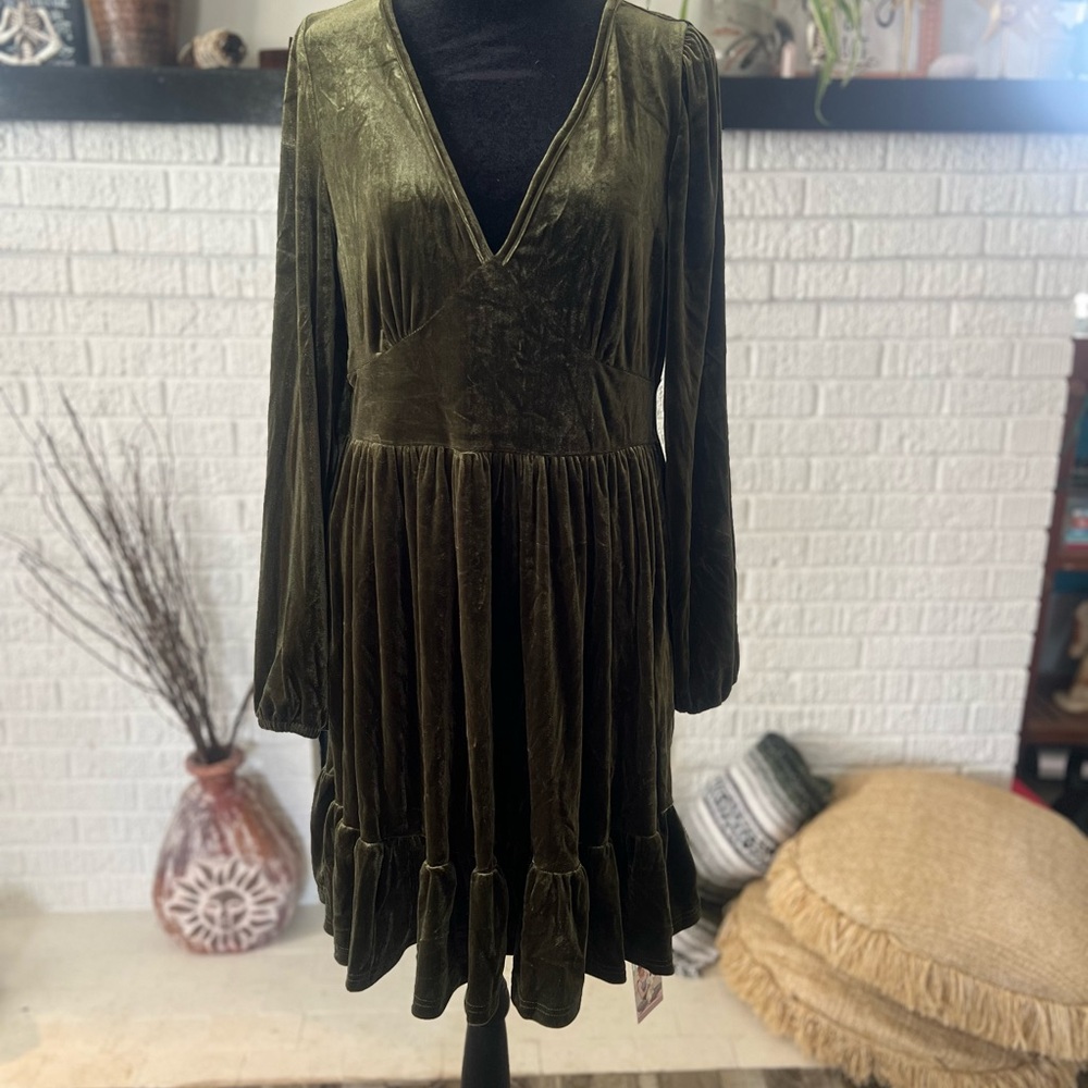 HALARA Green Long Sleeve V-Neck Sundress
